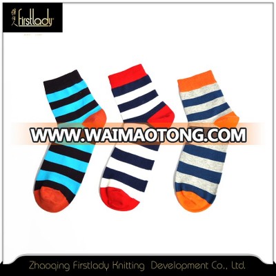 Cotton bulk wholesale teen tube men anti bacterial cheap striped sock